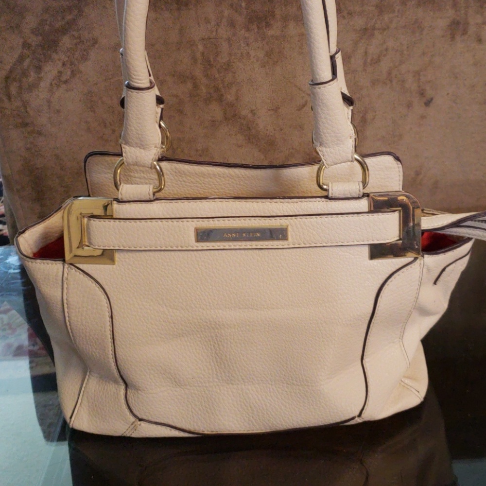 Anne Klein Cream Pebbled Leather Hanbag